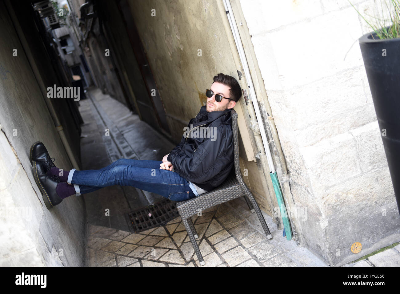 Skinny Jeans Man Hi-res Stock Photography And Images Alamy | atelier ...