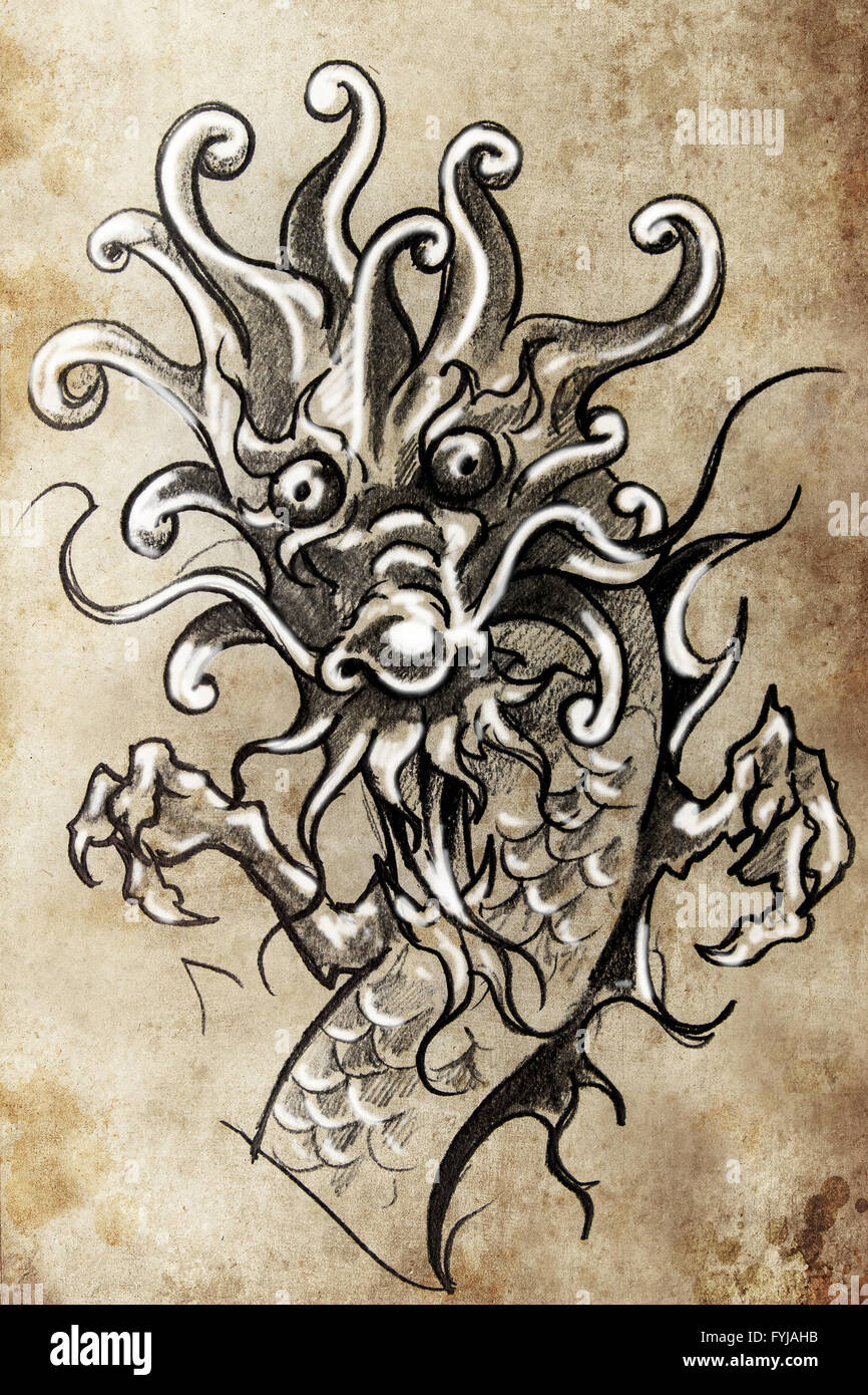Japanese dragon, Tattoo sketch, handmade design over vintage paper Stock  Photo - Alamy, image size:866x1390