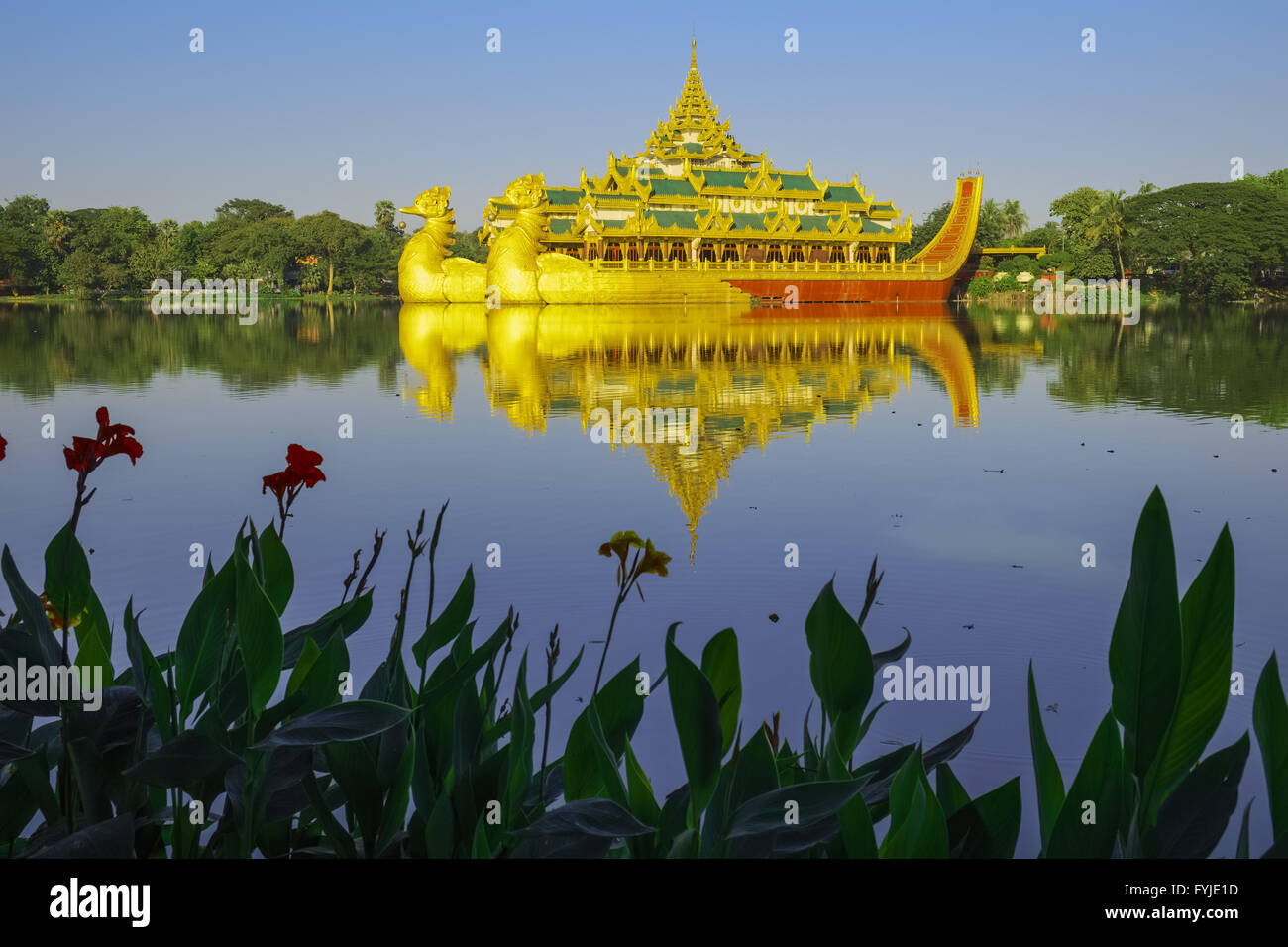 Karaweik Palace at Kandawgyi Lake, Yangon, Myanmar Stock Photo