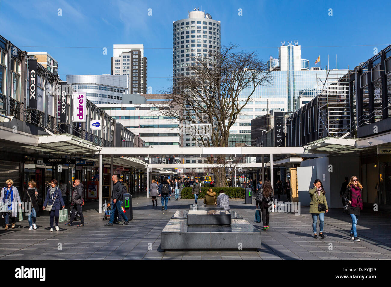 Shopping mall, shopping center, business district, Lijnbaan, downtown,  Rotterdam, Netherlands Stock Photo - Alamy
