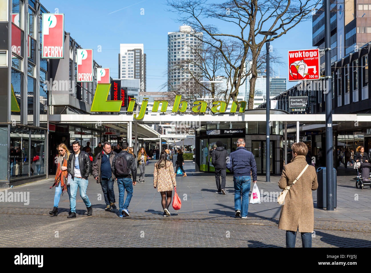 Rotterdam lijnbaan hi-res stock photography and images - Alamy