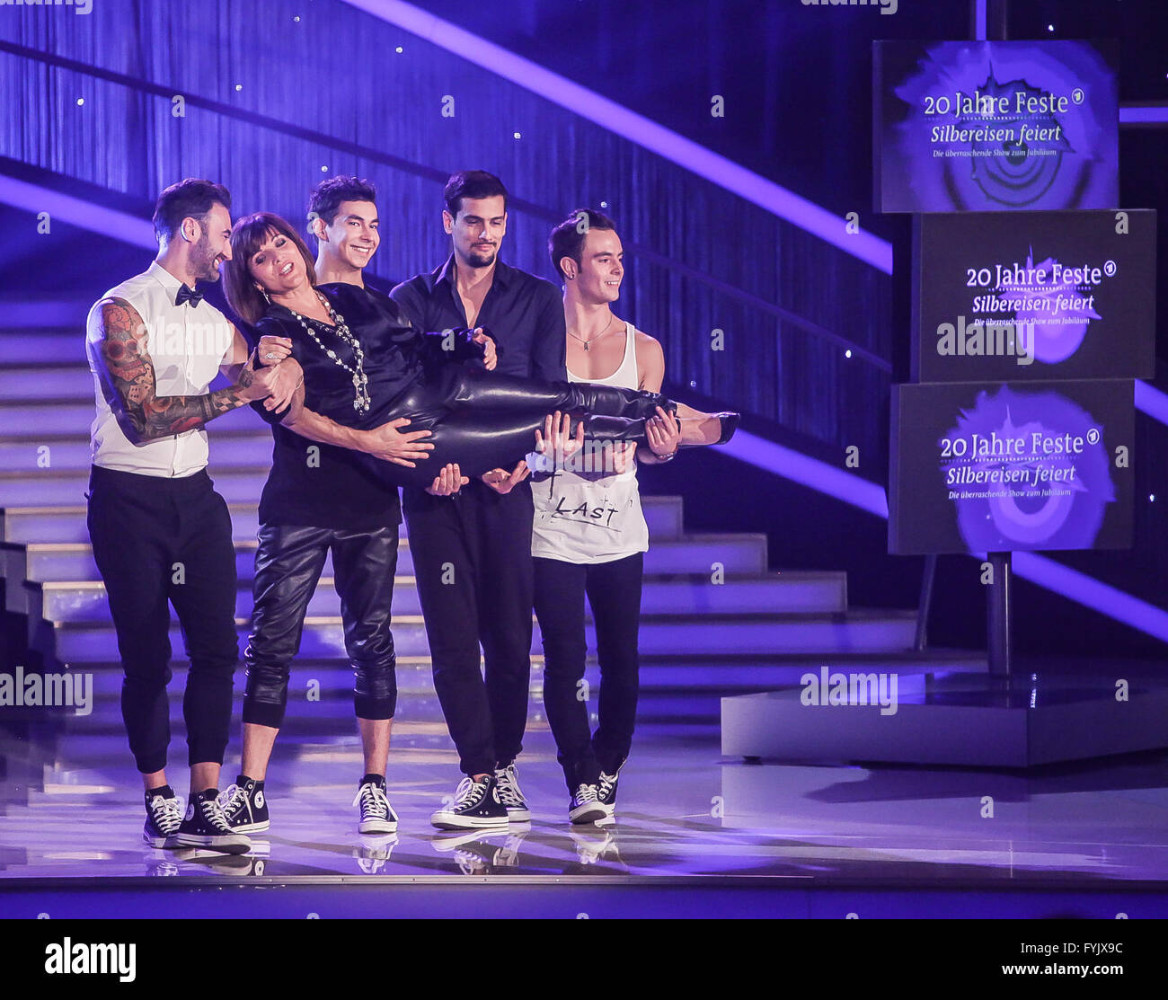 Deutsche Fernsehmoderatorin Stock s & Deutsche Birgit Schrowange and TV Dancer Stock Image