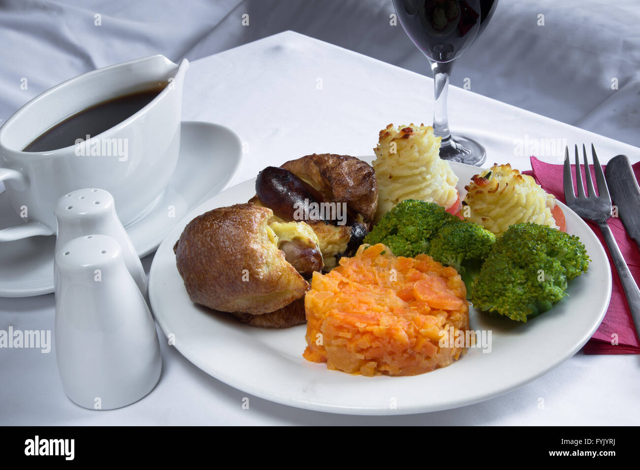 Duchess Potatoes High Resolution Stock Photography And Images Alamy