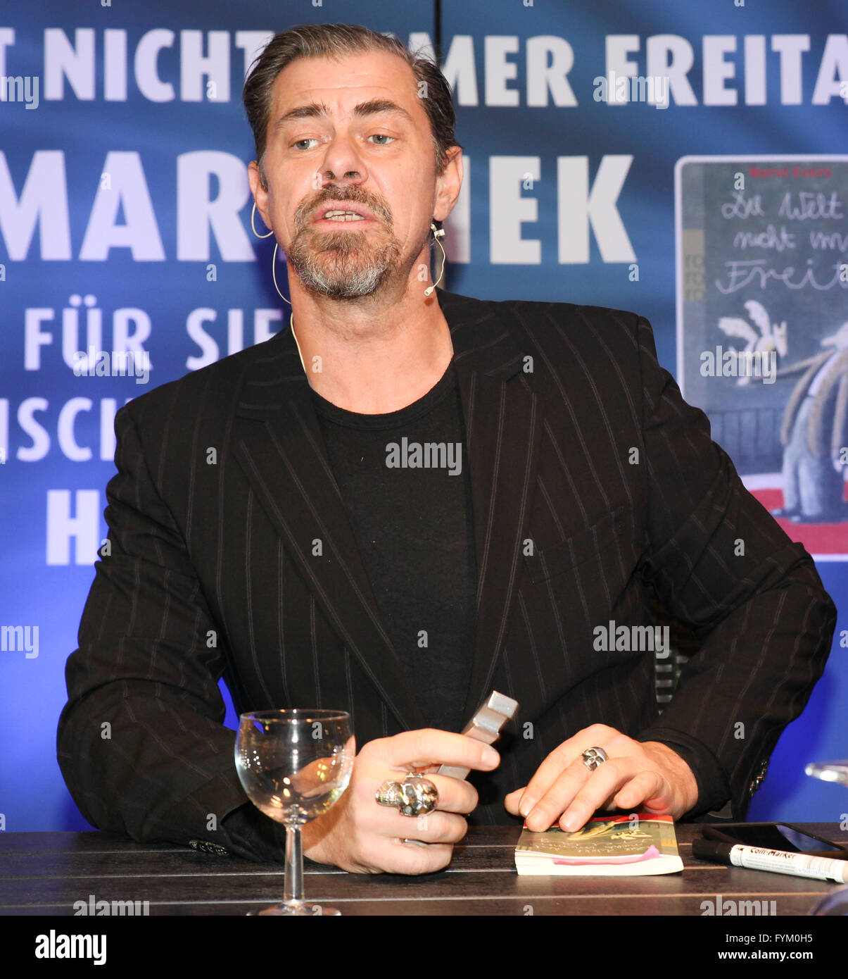 Schauspieler sven martinek hi-res stock photography and images - Alamy