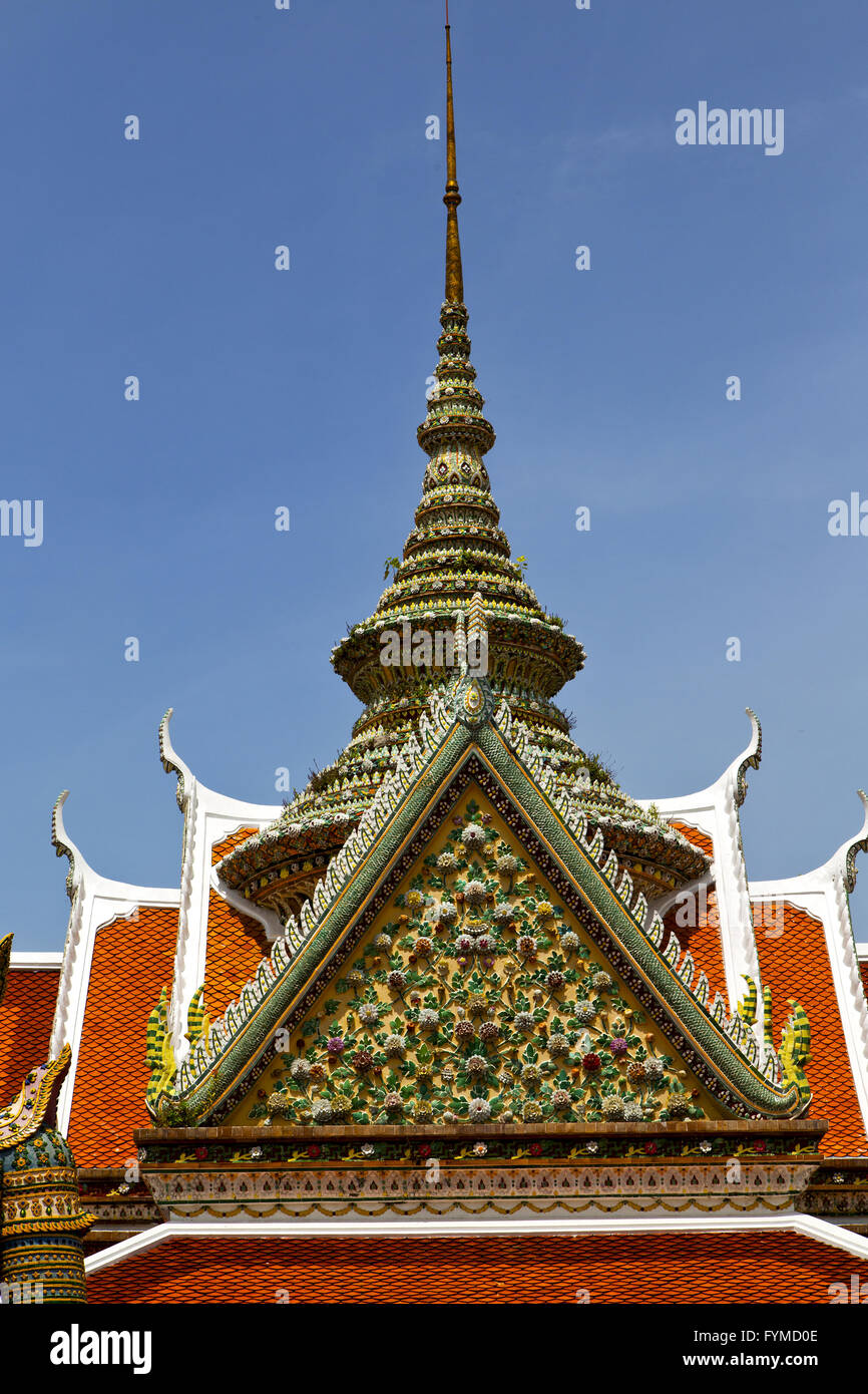 asia thailand in bangkok sunny and colors religion Stock Photo - Alamy
