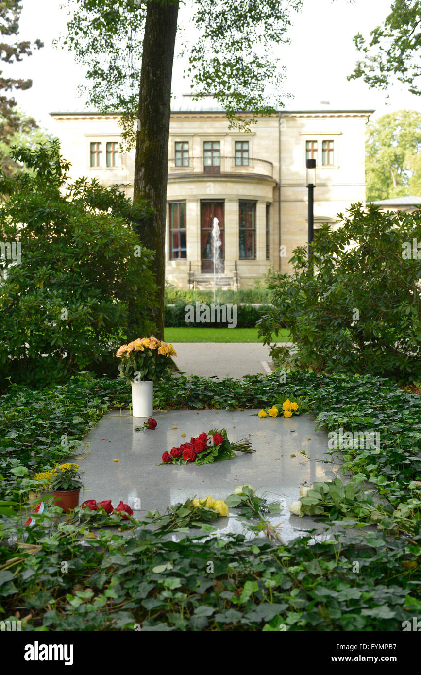 Grab Richard Wagner, Villa Wahnfried, Richard-Wagner-Strasse, Bayreuth, Bayern, Deutschland Stock Photo