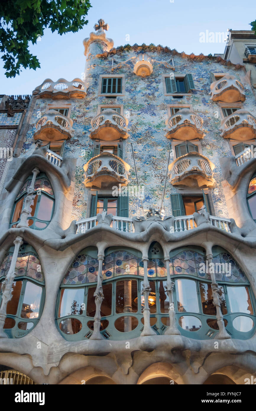 Casa Batllo Antoni Gaudi Facade Modernisme Art Nouveau Barcelona Casa Batllo Antoni Gaudi Facade Modernisme Art Nouveau Barcelona