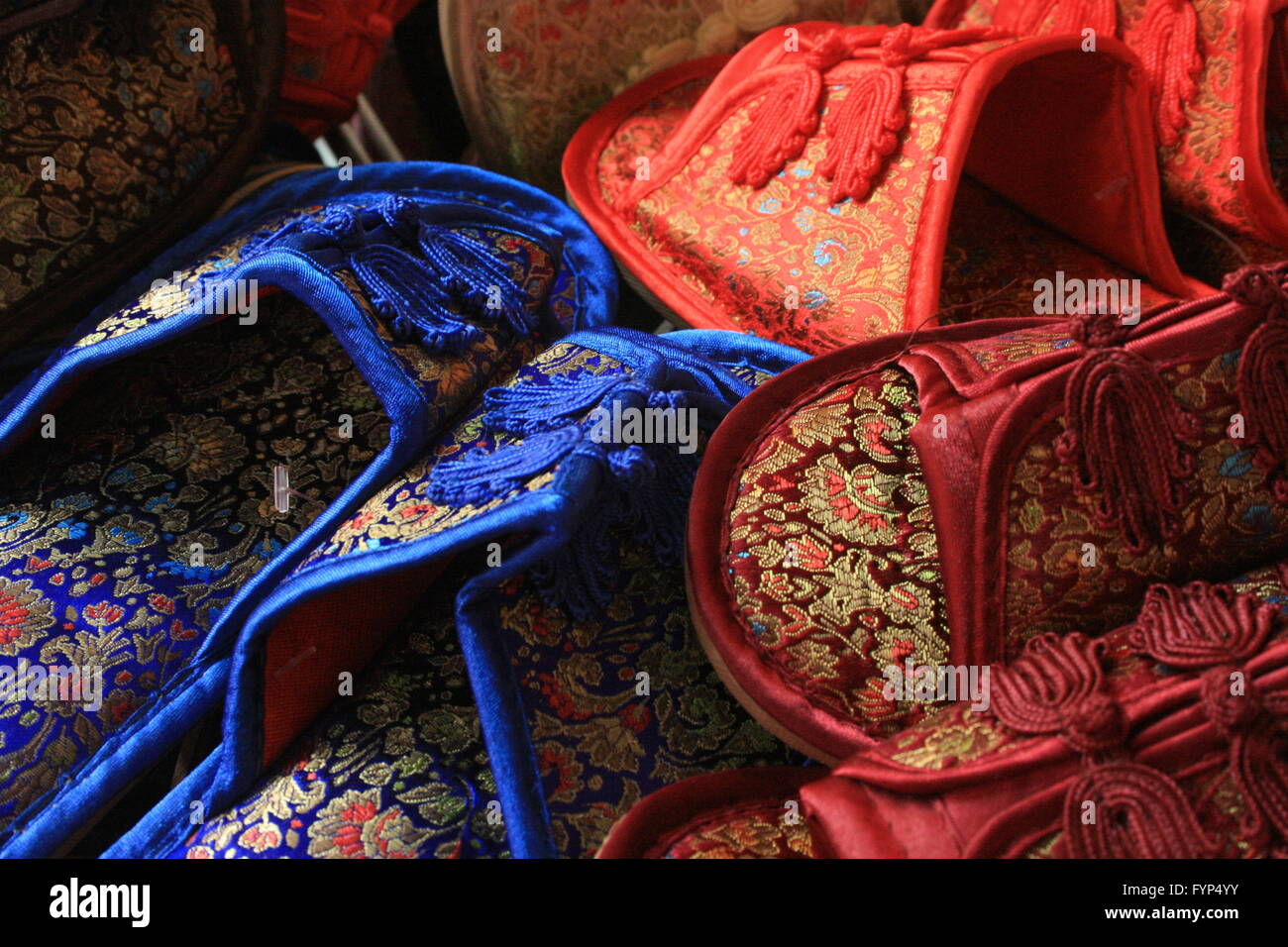 Chinese slippers hires stock photography and images Alamy