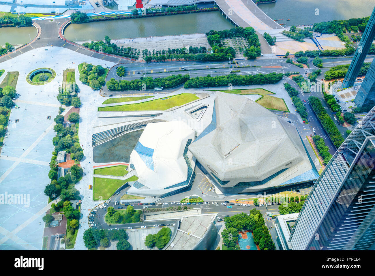 River skyscrapers hi-res stock photography and images - Alamy