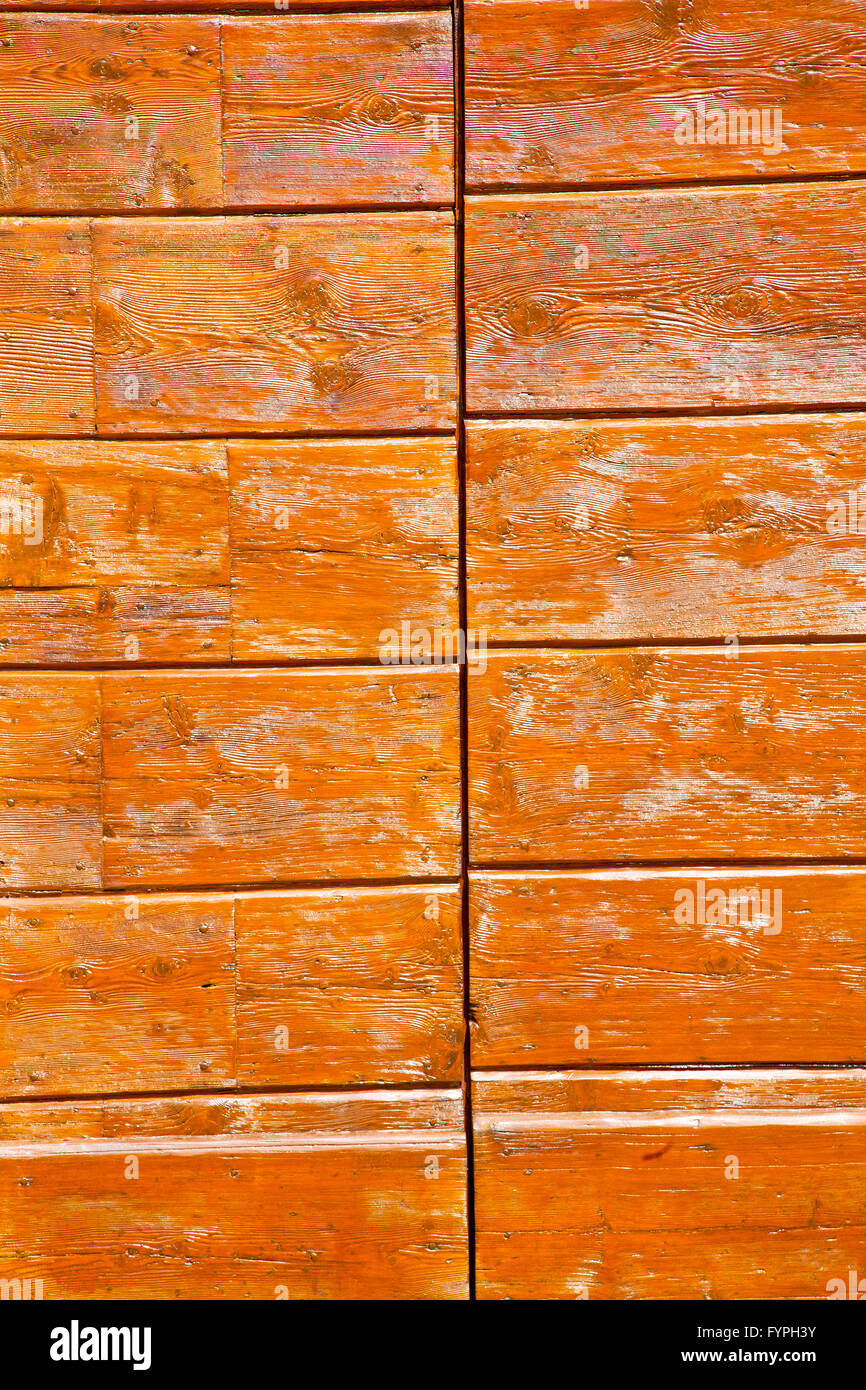grain texture of brown old door in italy europe Stock Photo - Alamy