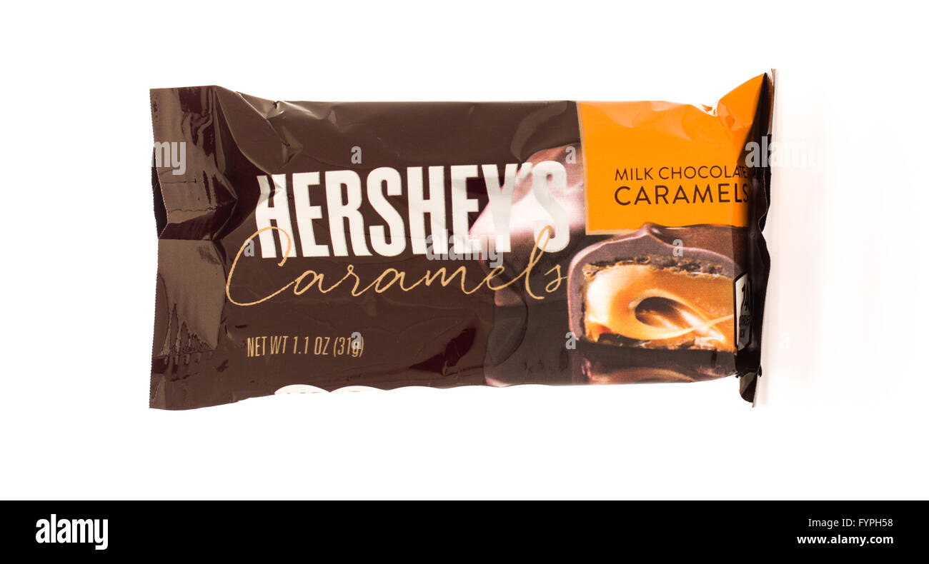 Winneconni, WI 19 June 2015 Hershey caramels candy bar Stock Photo