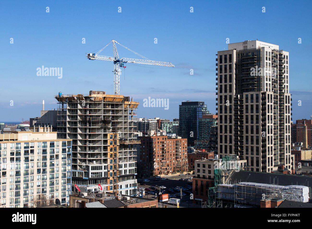 Construction of a building in downtown Toronto, Ont., on April 24, 2016 ...