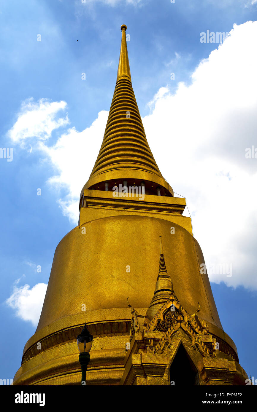 thailand in bangkok rain temple abstract cross colors street lamp Stock ...