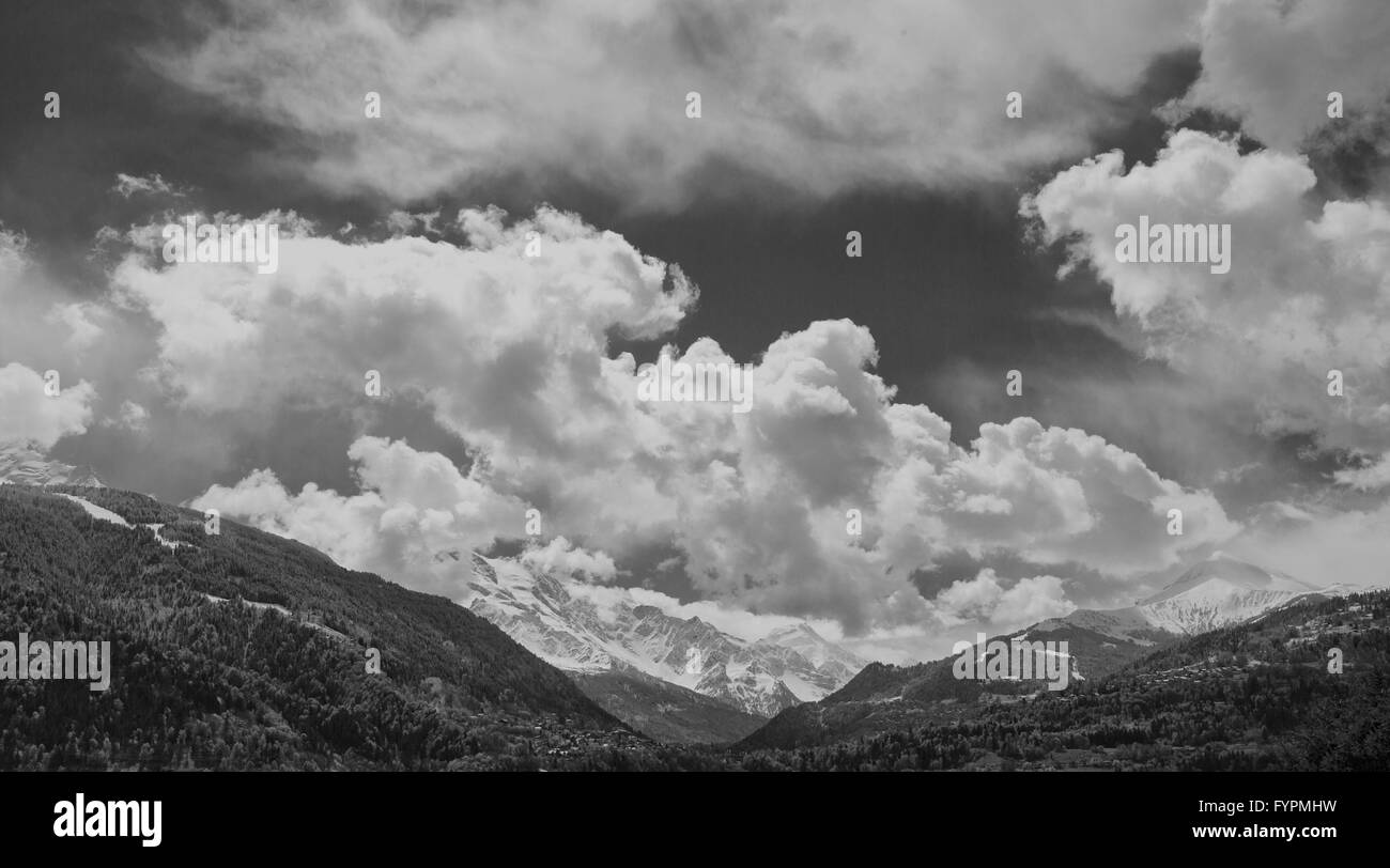 Landscape cloudy sky cover Black and White Stock Photos & Images - Alamy