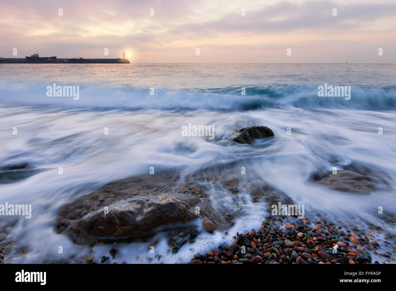 The sea and sunrise hi-res stock photography and images - Alamy
