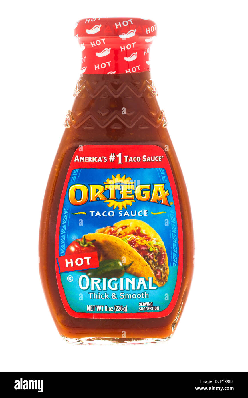 Bottle of taco sauce hi-res stock photography and images - Alamy