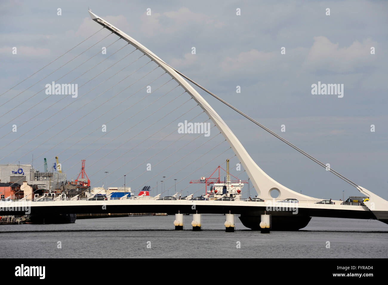 Samuel Beckett bridge on the Liffey river, Dublin, Ireland Stock Photo ...