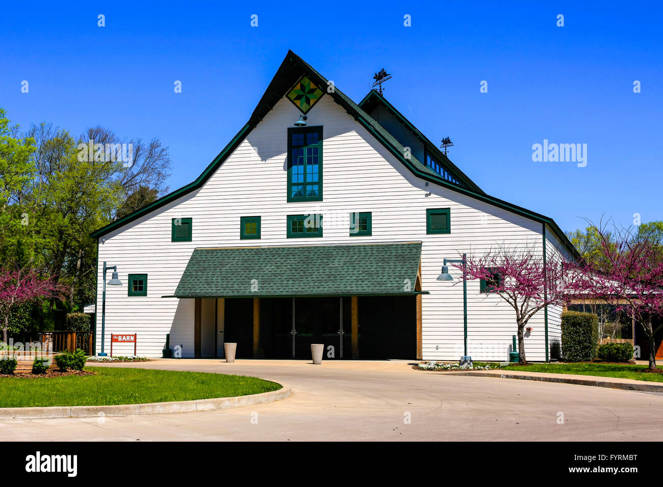The Loveless Cafe and Loveless Barn - roots and bluegrass gatherings photo 2