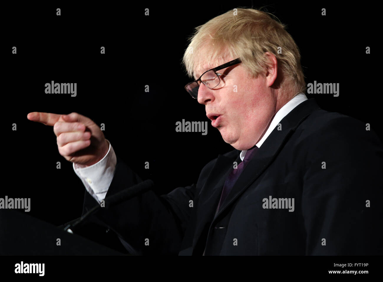 Boris Johnson speaks at a Vote Leave meeting about the EU referendum in Leeds, West Yorkshire. Stock Photo