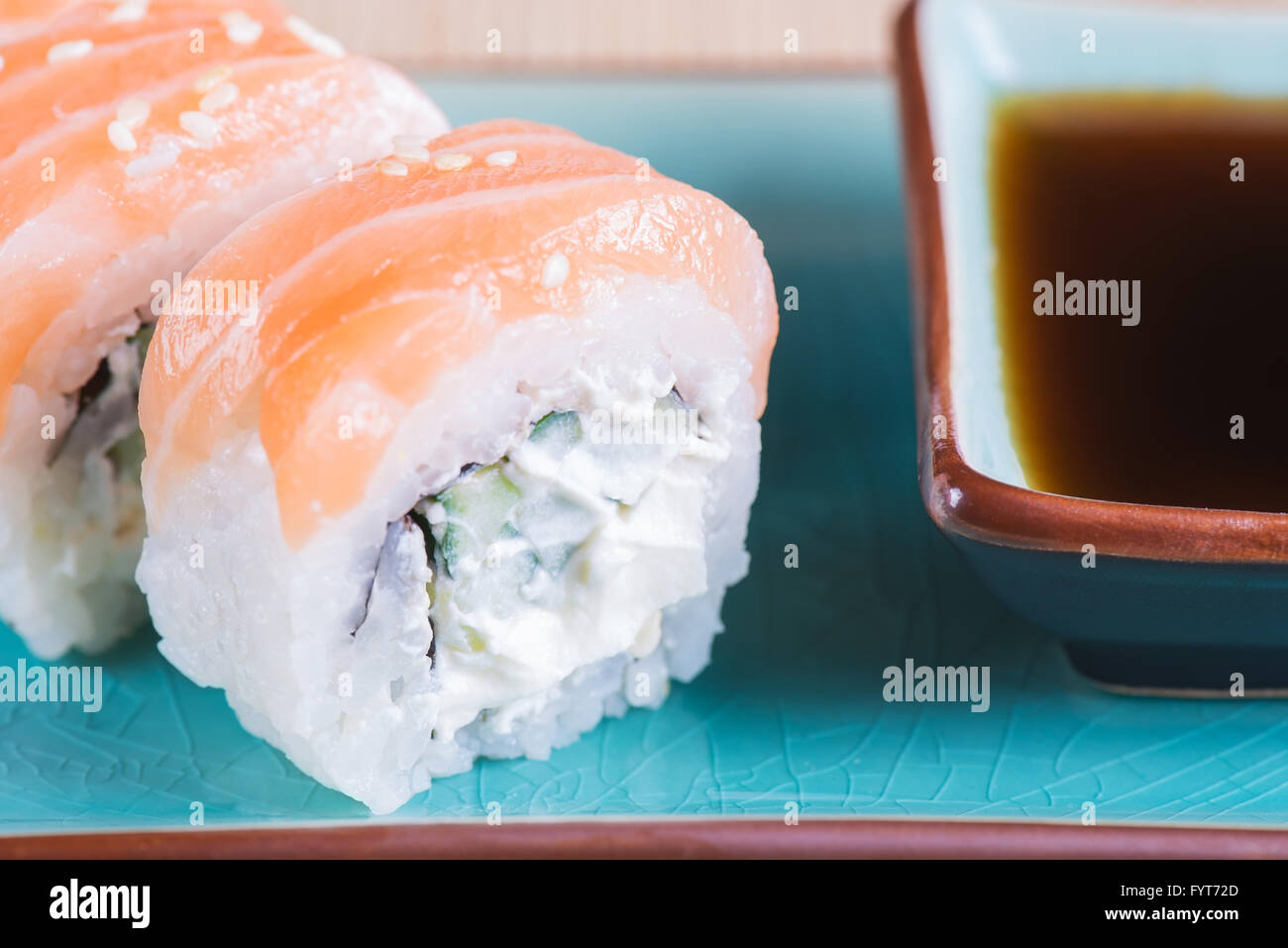 California maki sushi with salmon Stock Photo - Alamy