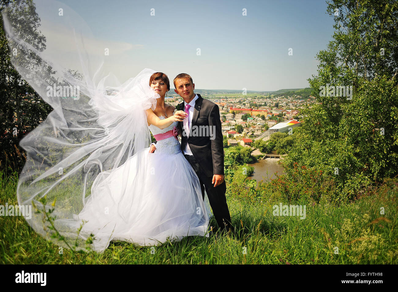 Happy wedding day hi-res stock photography and images - Alamy