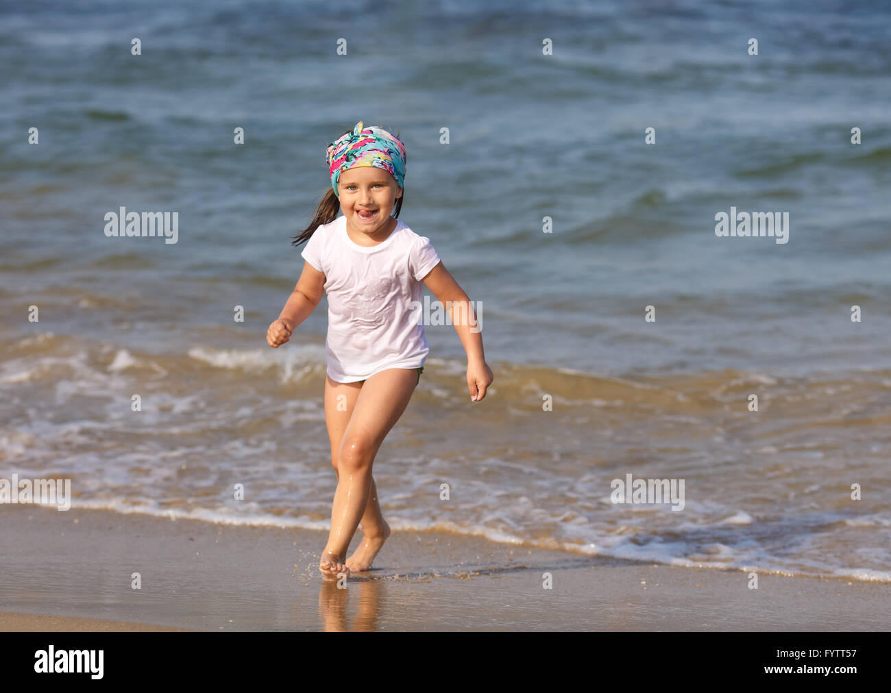 за голыми детьми на пляже фото 21