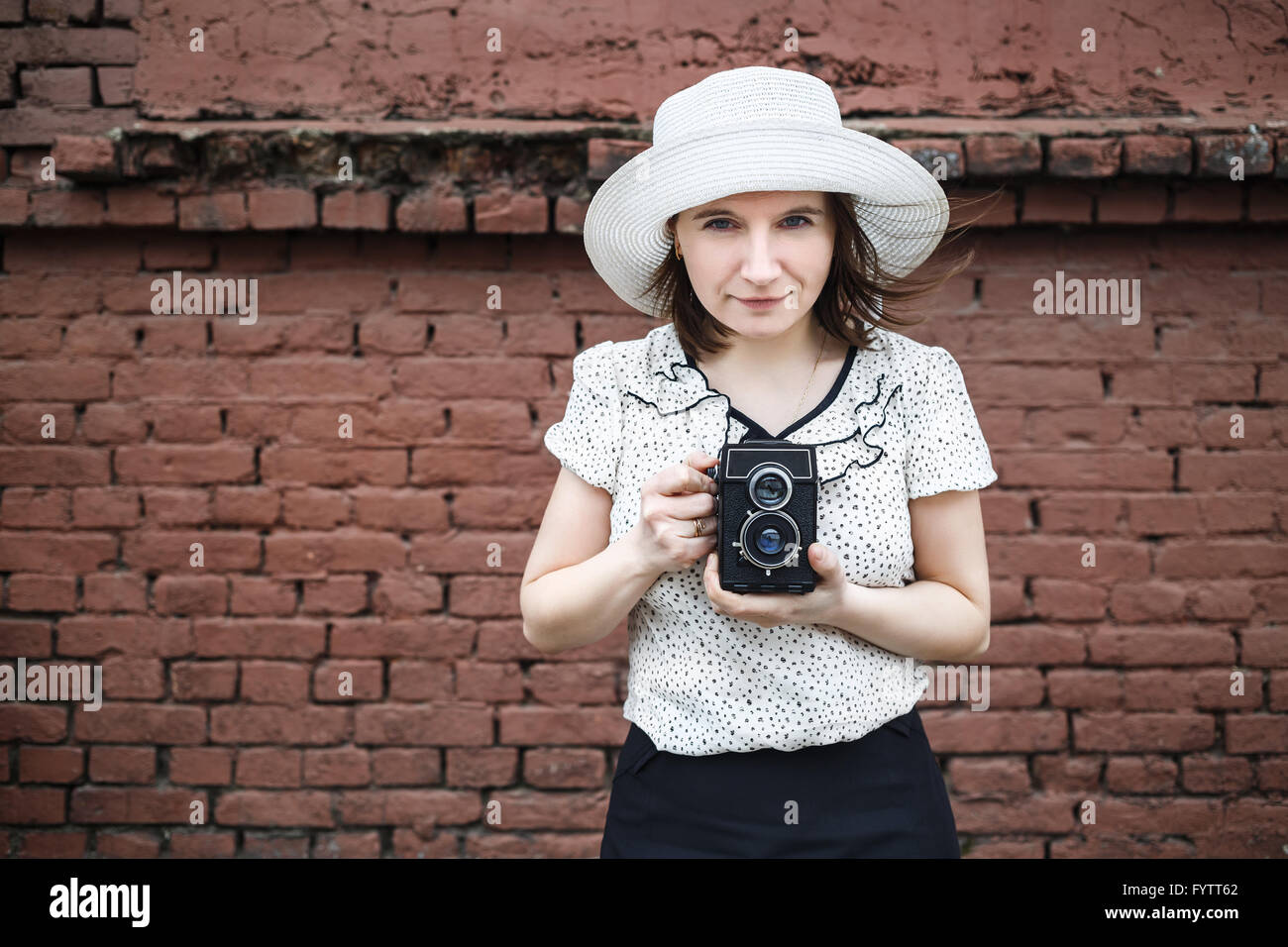 Female lady woman photographer hi-res stock photography and images - Alamy