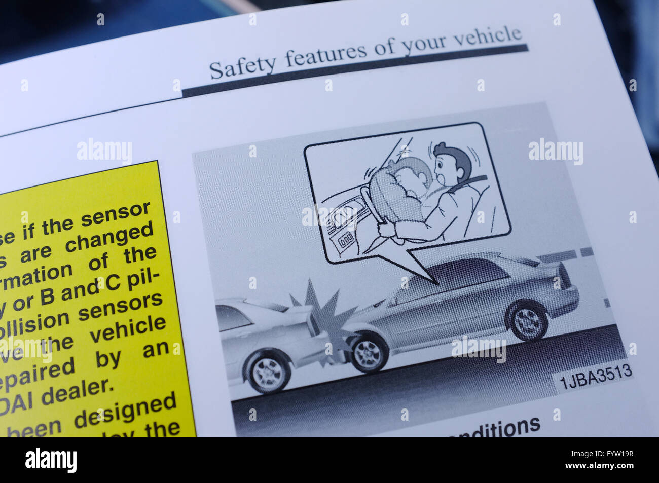 Бір қыз фаллус порносымен жүреді