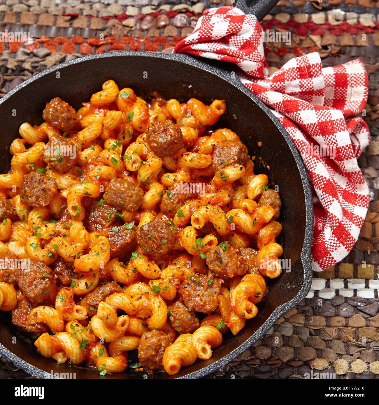 Skillet with Italian Sausage Pasta Stock Photo Alamy