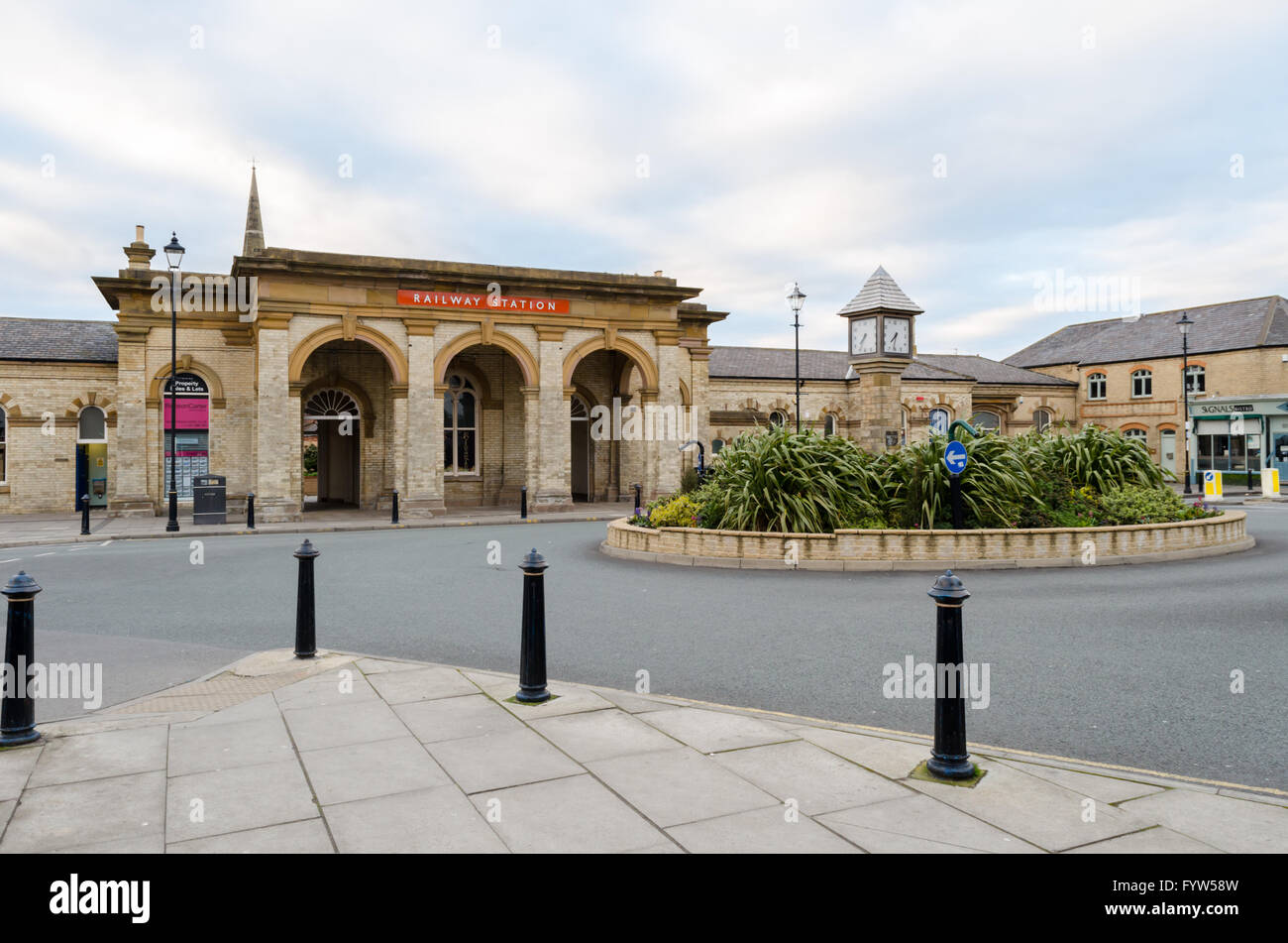 Old railway station saltburn sea hires stock photography and images