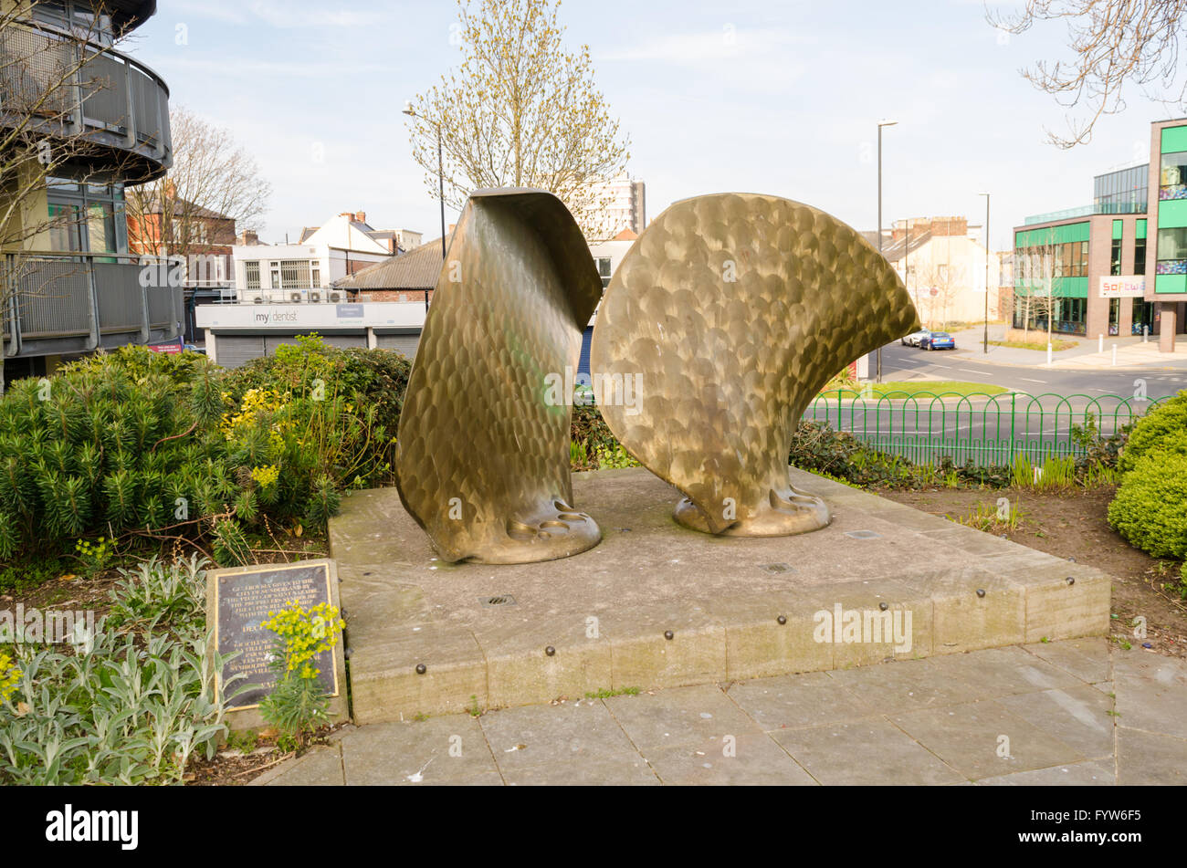 Propellers Artwork, located in Mowbray Park, Sunderland. Donated to the City of Sunderland from its twin town Saint Nazaire Stock Photo