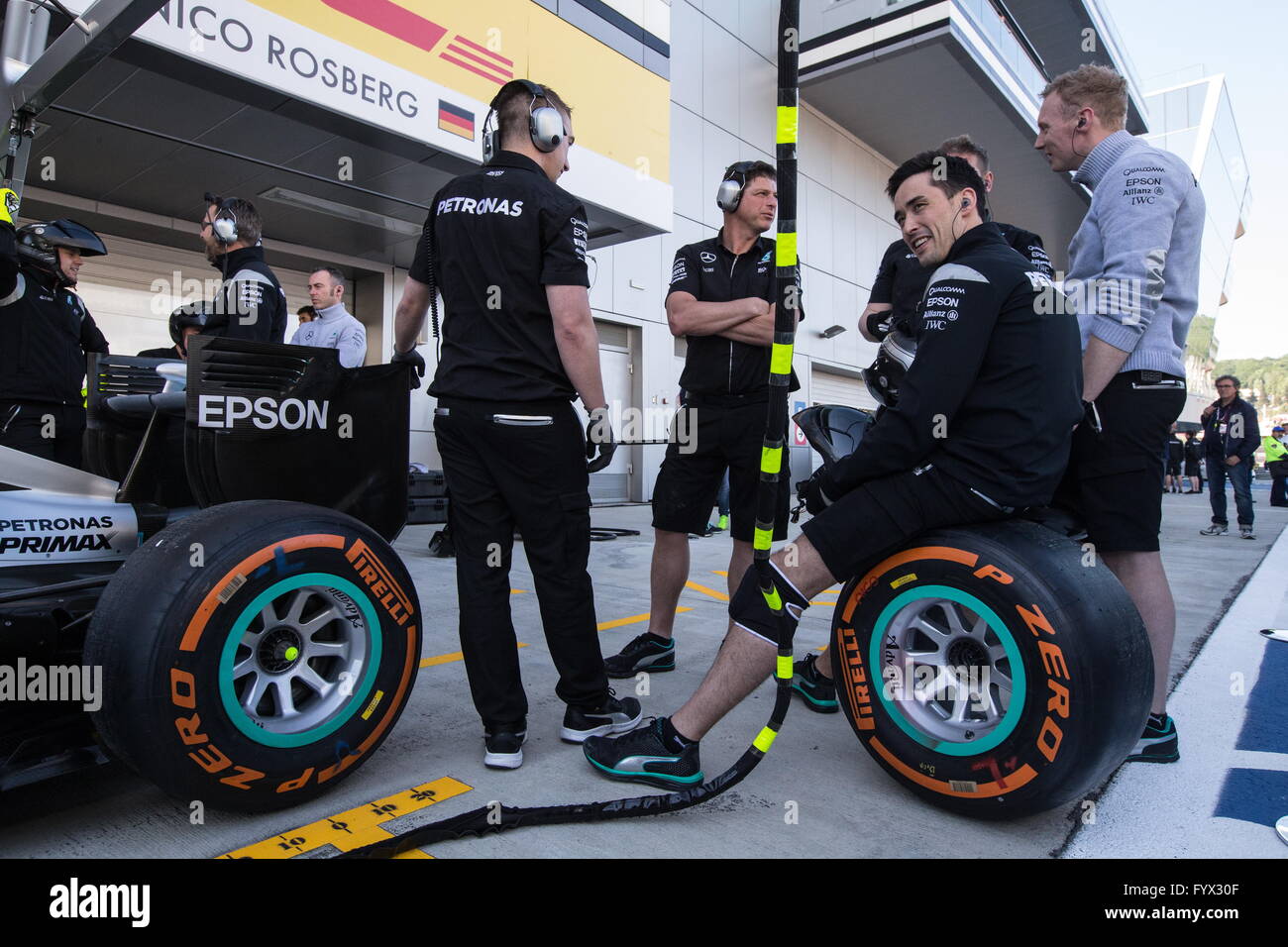 Sochi Russia 28th Apr 2016 Mercedes Amg Petronas Formula One Team Stock Photo Alamy