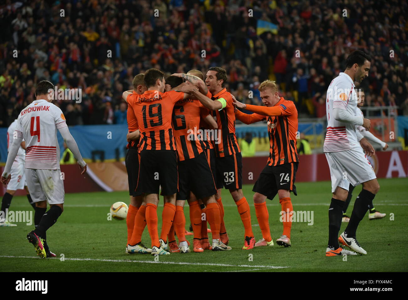 Lviv, Ukraine. 28th April, 2016. Shakhtar players celebrate a goal during the UEFA Europa League semi final, first leg soccer match between Shakhtar Donetsk and Sevilla at the Arena Lviv stadium on 28 April 2016. Credit:  Mykola Tys/Alamy Live News Stock Photo