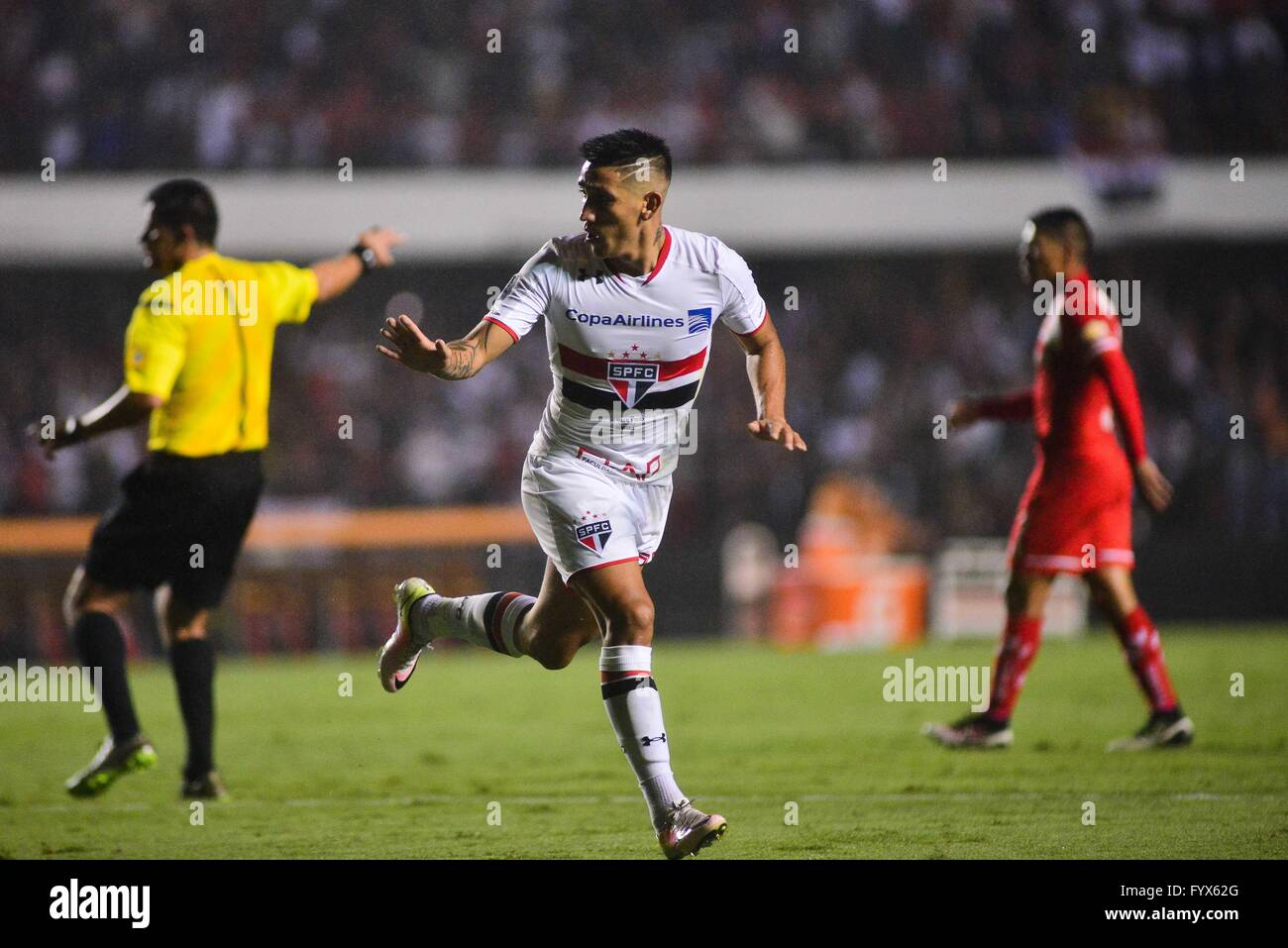 Sao Paulo Brazil 28th April 16 Sao Paulo X Toluca Ricardo Centurion S O Paulo During The Match Between Sao Paulo Vs Toluca By The Second Round Of The Copa Libertadores 16 Held