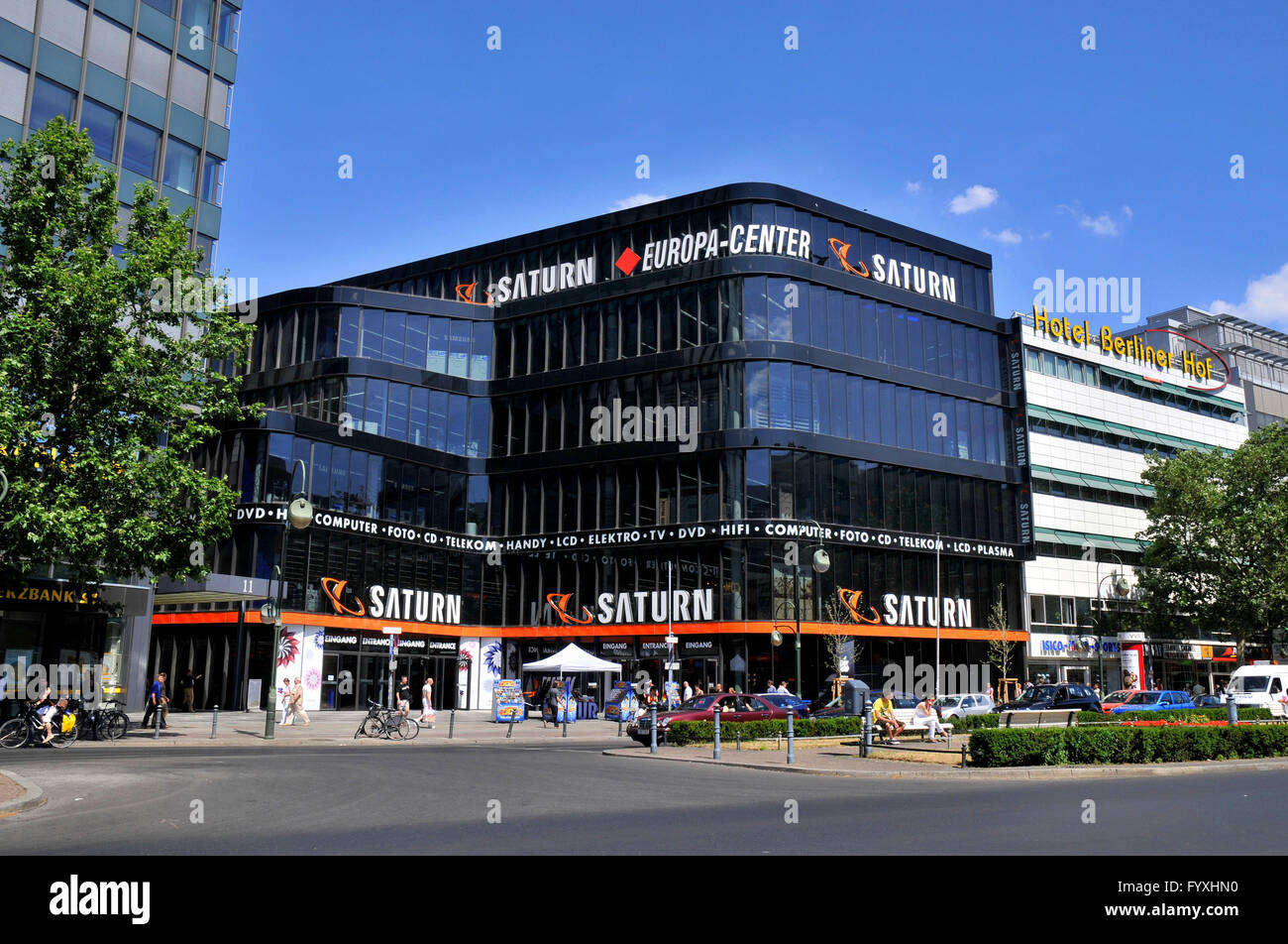 Electric shop, Saturn, Europa-Center, Tauentzienstrasse, Charlottenburg,  Charlottenburg-Wilmersdorf, Berlin, Germany / Europe Centre Stock Photo -  Alamy