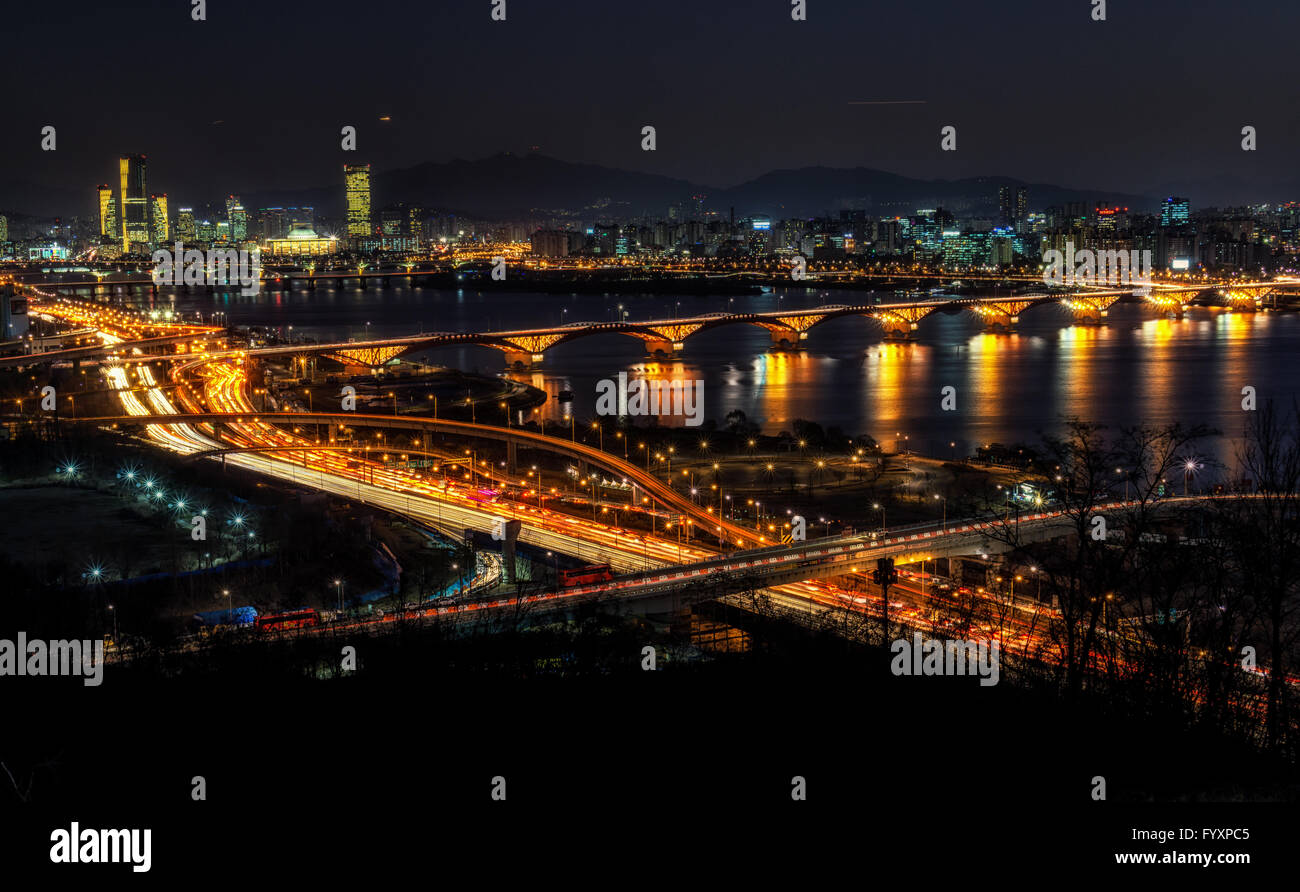 Night traffic over han river in seoul Stock Photo