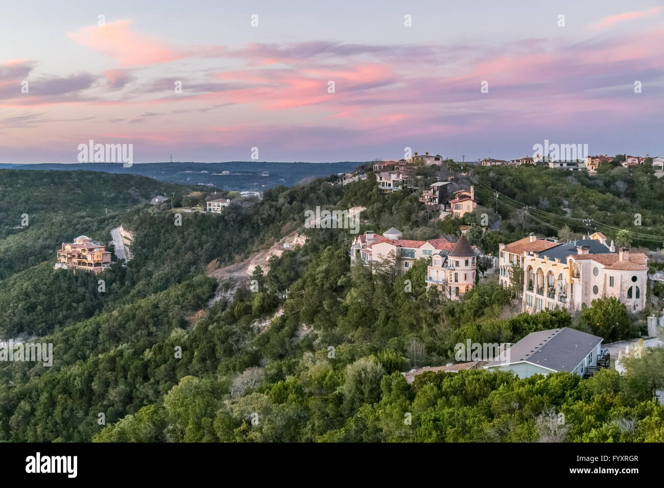 Luxury houses on the coast of Lake Travis in Austin, Texas Stock Photo Alamy