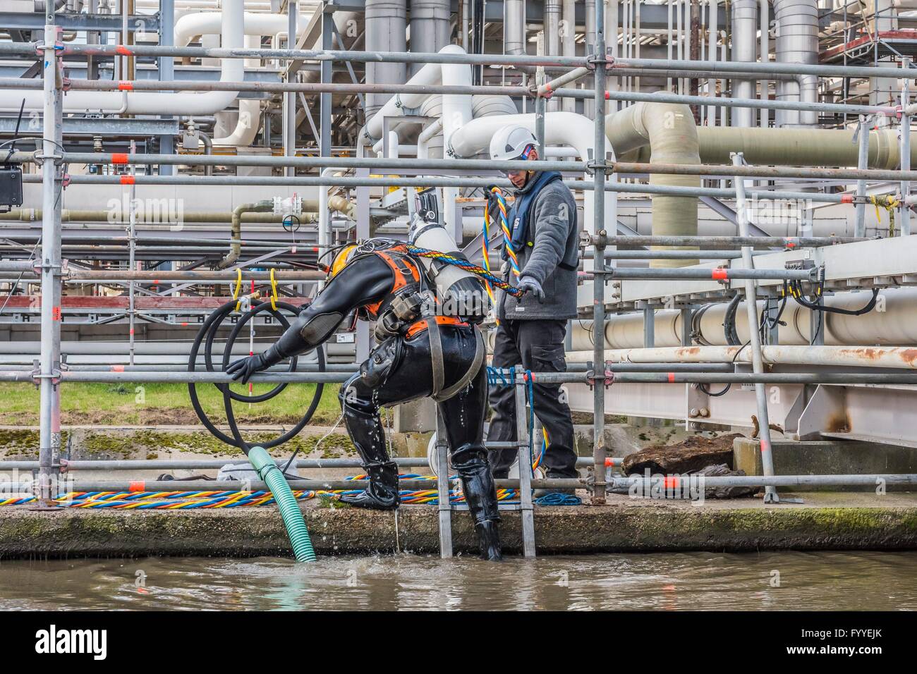 Specialized Workers High Resolution Stock Photography and Images Alamy