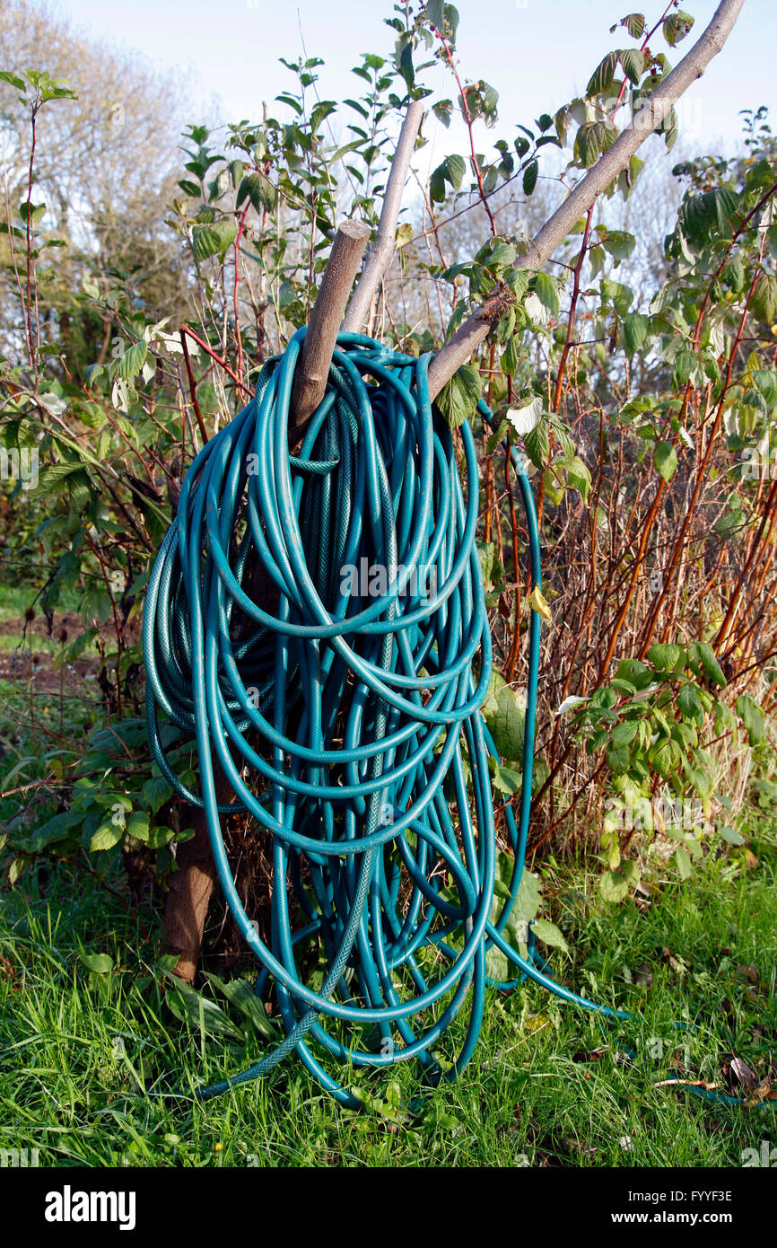 Long hose pipe hires stock photography and images Alamy