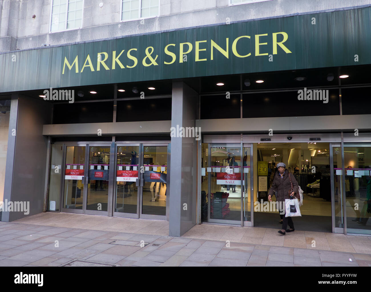 Marks and spencer shop display hires stock photography and images Alamy
