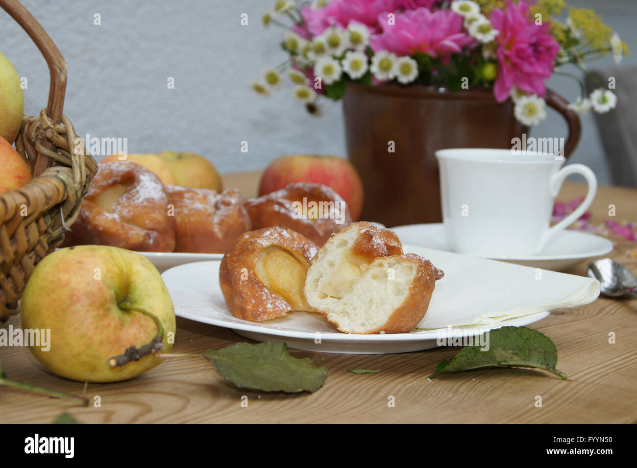 Apfelkuchle hi-res stock photography and images - Alamy Apfelkuchle hi-res stock photography and images - Alamy