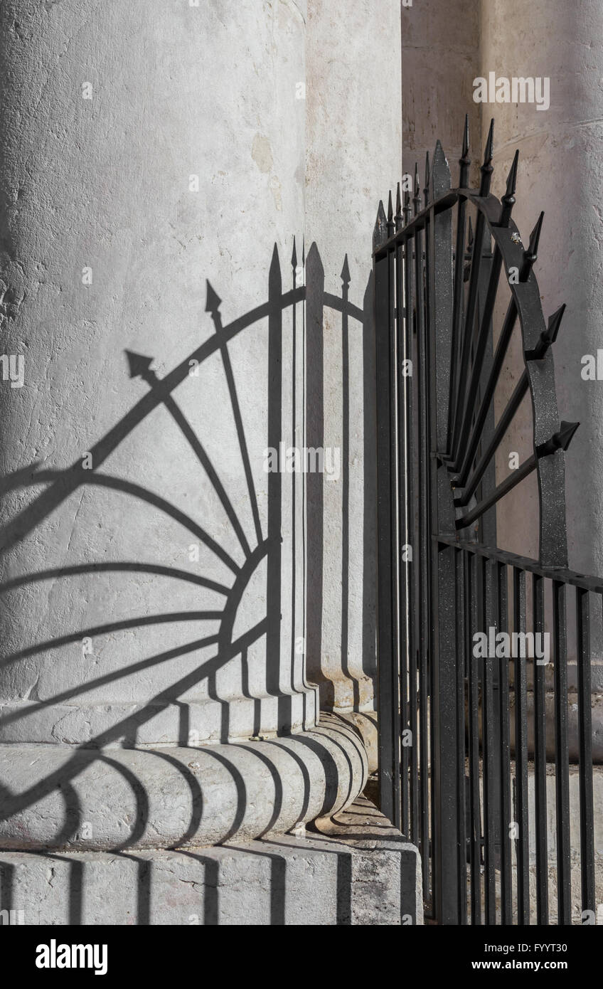 Geometric shadows on column Stock Photo