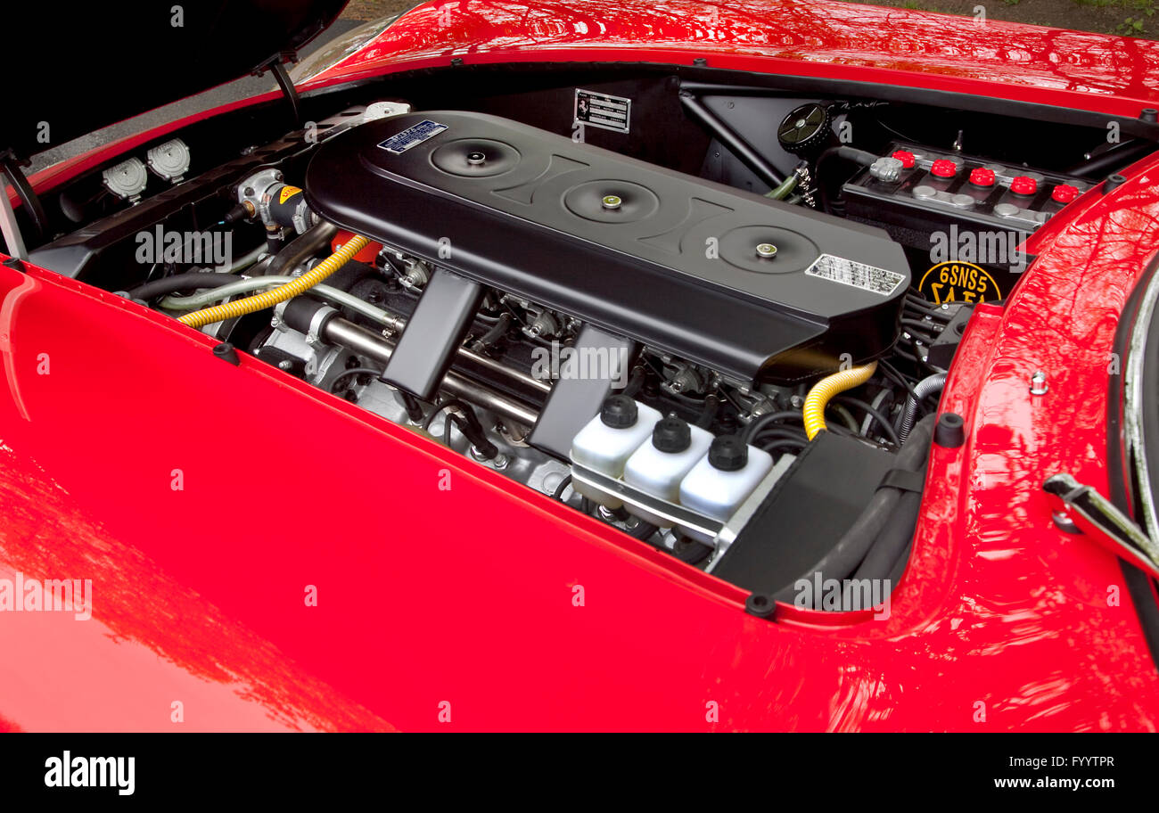 Ferrari 275 GTB 1967 (alloy body) V12 engine Stock Photo