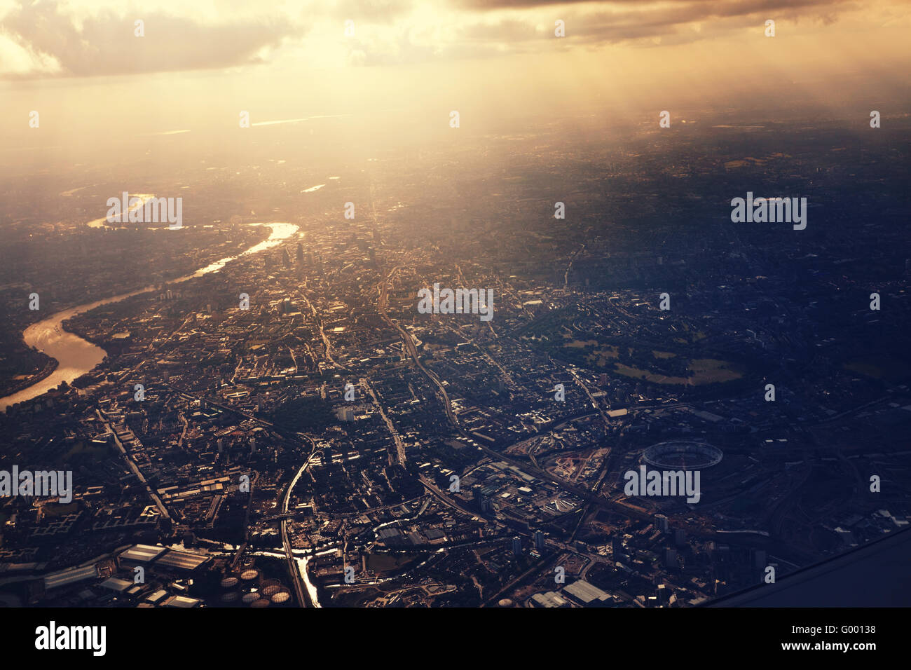 Sunrise london uk skyline hi-res stock photography and images - Alamy