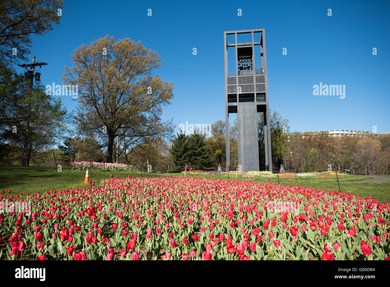 George Washington Memorial Parkway, NETHERLANDS CARILLON