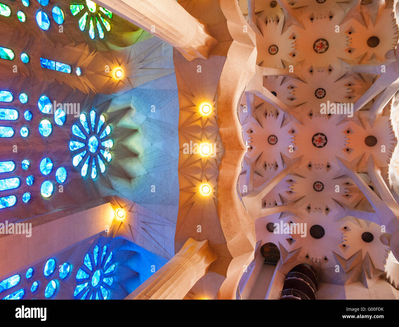 Interior of the Sagrada Família Stock Photo - Alamy
