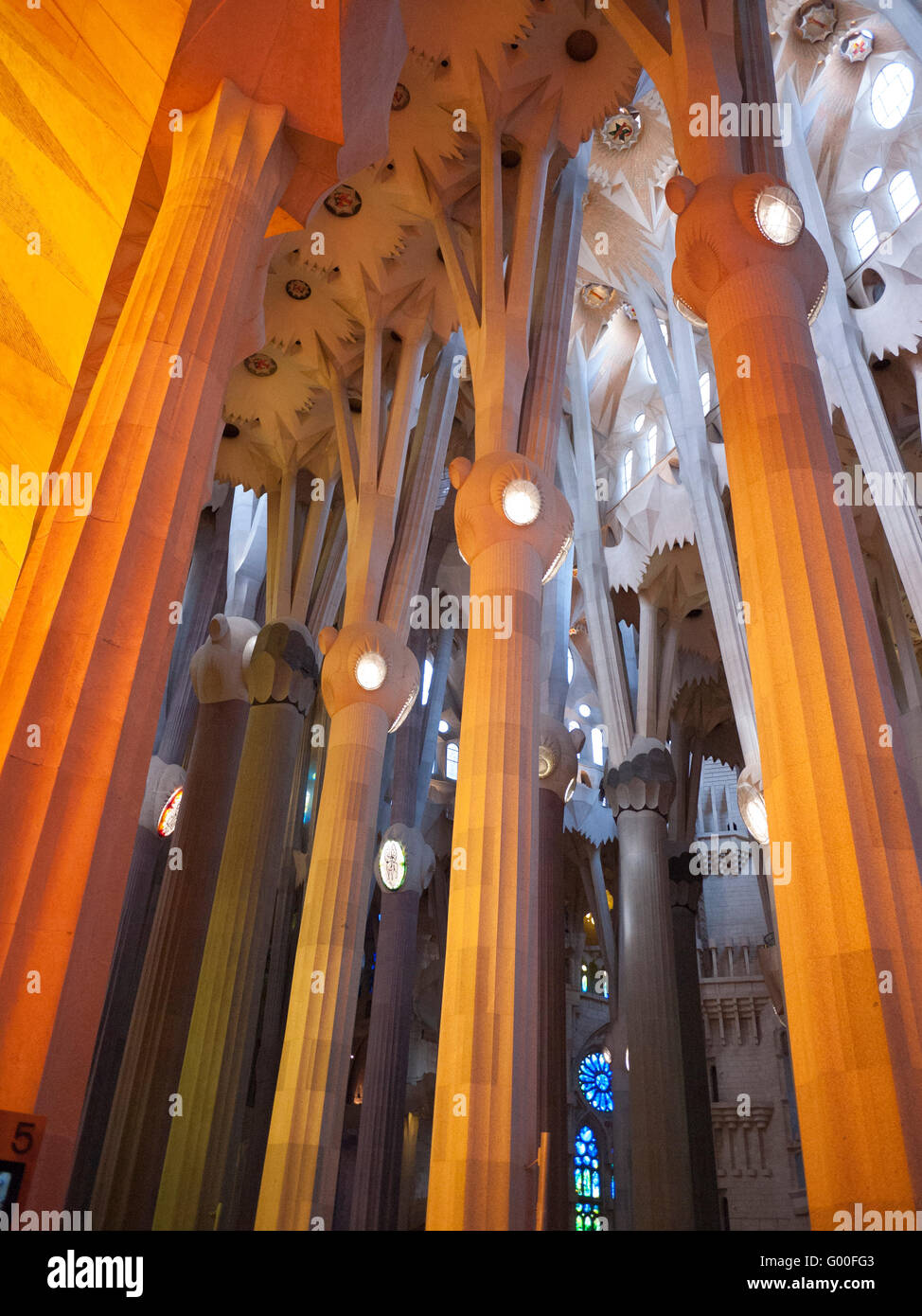 Interior of the Sagrada Família Stock Photo - Alamy