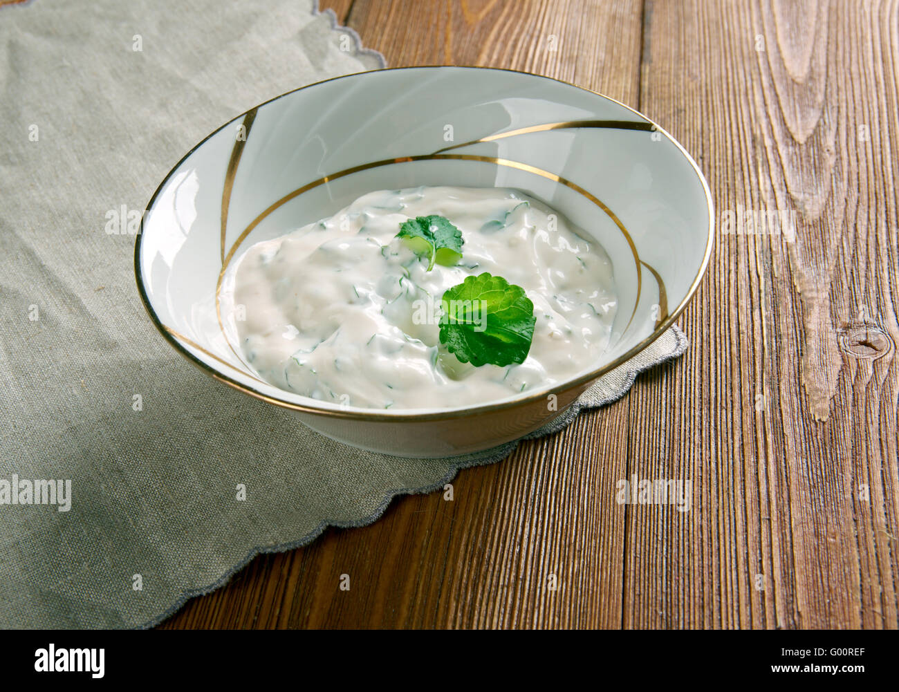 Lemon Garlic Yogurt Sauce Stock Photo Alamy