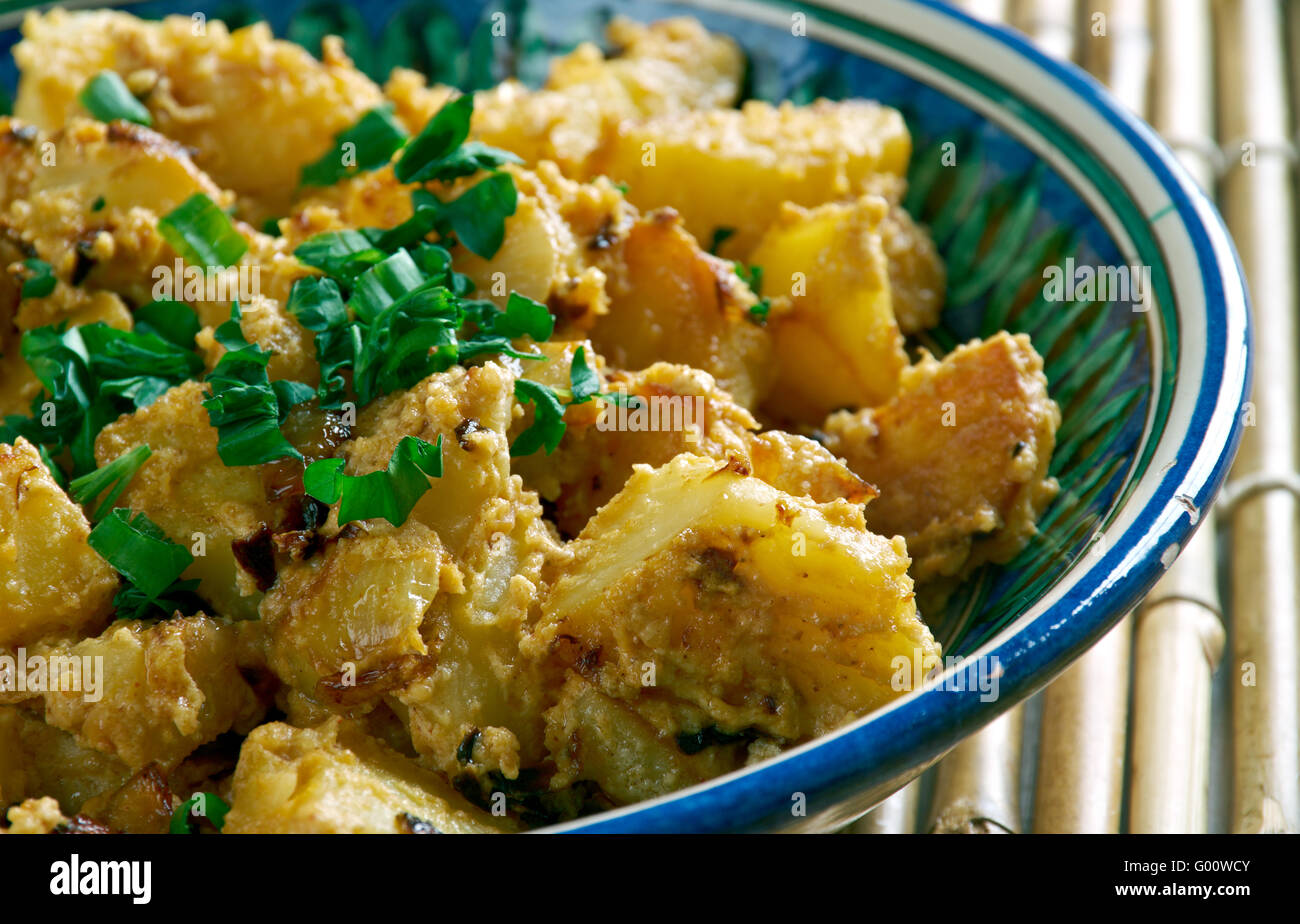 Aloo Posto - Indian Bengali Potatoes with Poppy Seeds Stock Photo - Alamy
