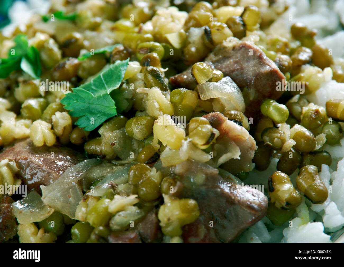Shola goshti - Afghan Sticky rice with Moong beans and stew Stock Photo